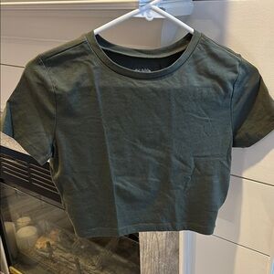 Green T-Shirt crop top